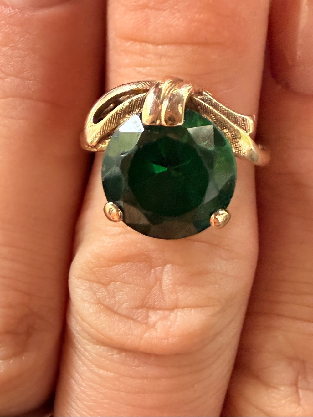 Vintage gold ribbon gold ring